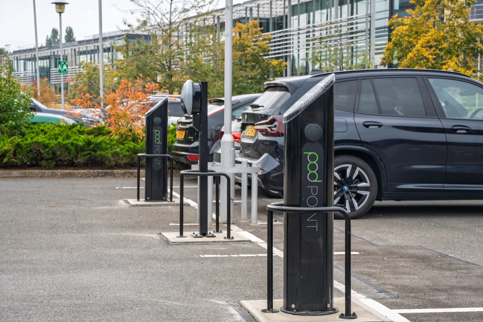 Workplace charging bays at Arc Uxbridge Business Park