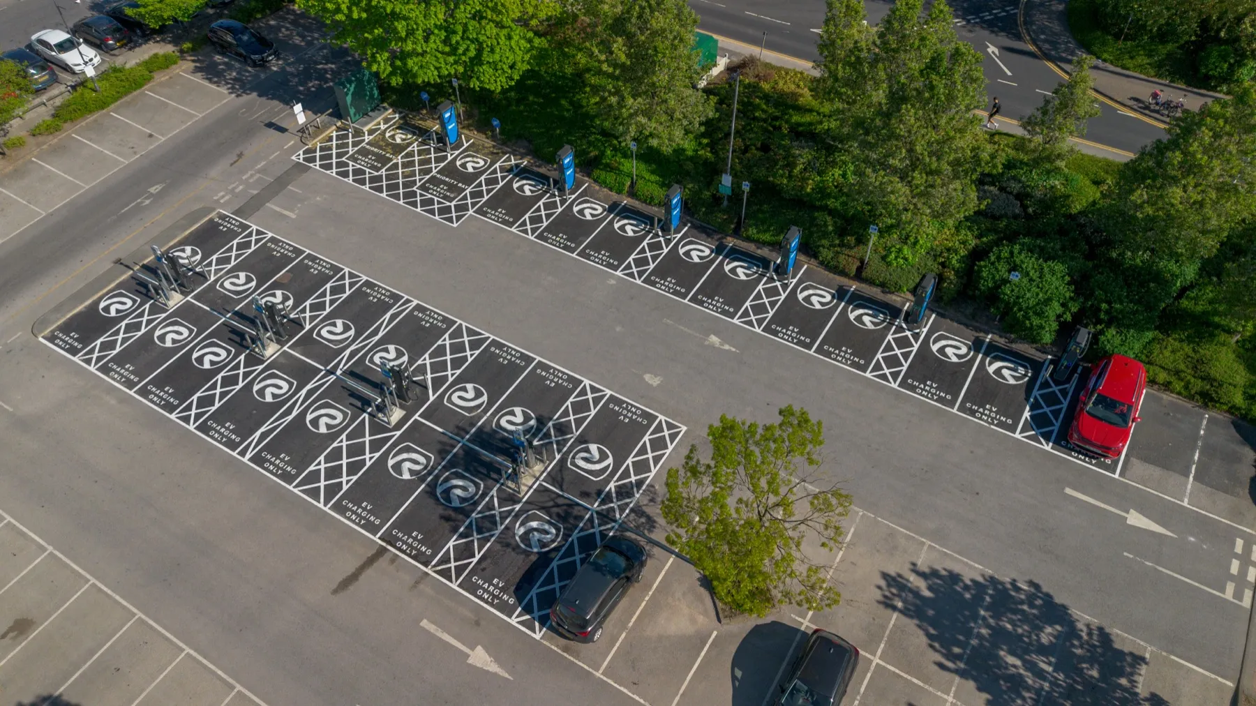 Cardigan Fields, EV charging hub, Leeds
