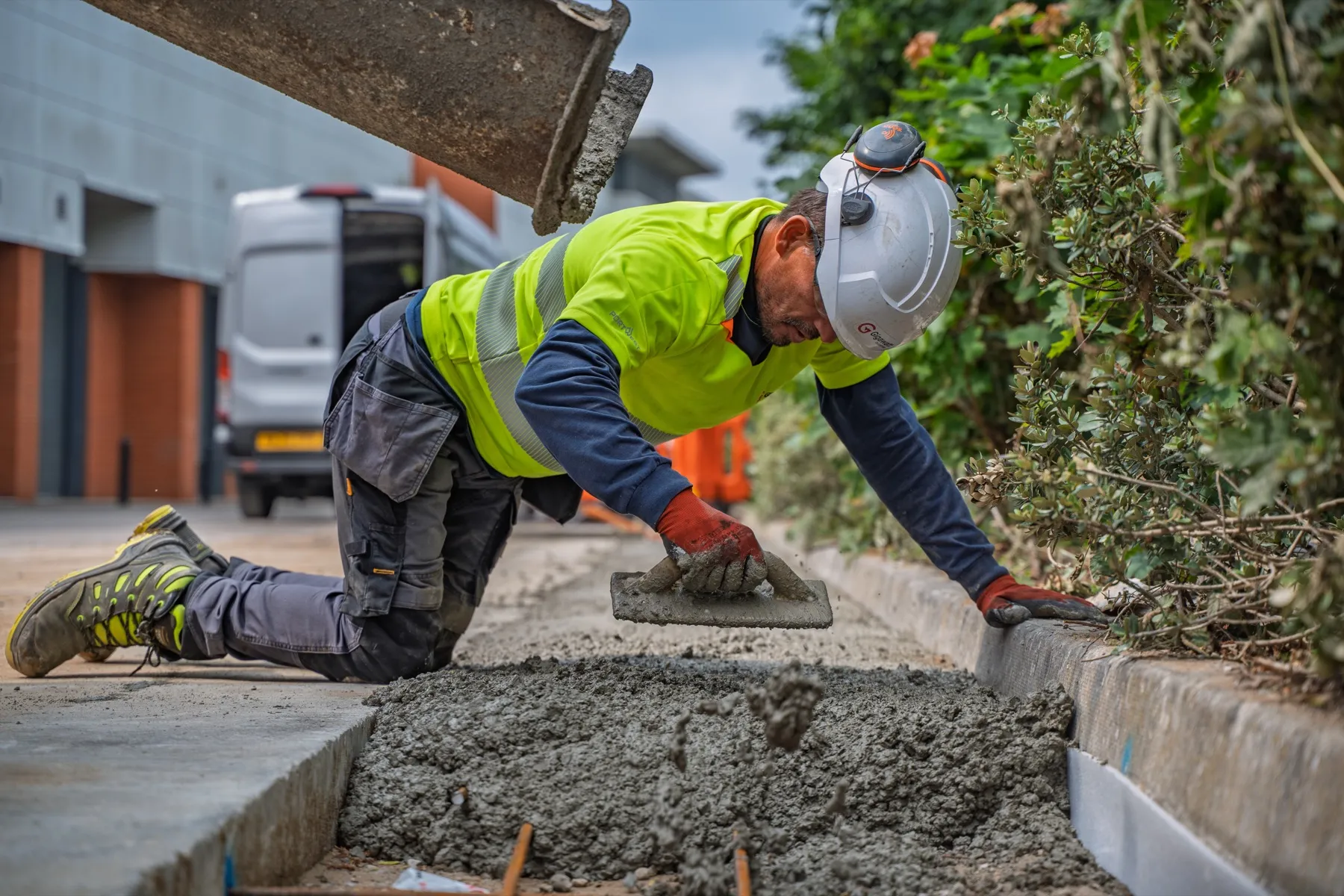 Hull Quays, enabling civils & connection works