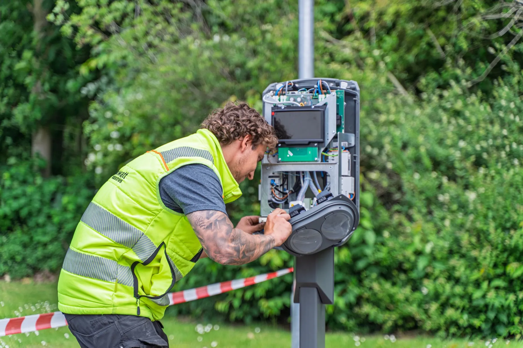 Toyota Material Handling, MER EV charging installation