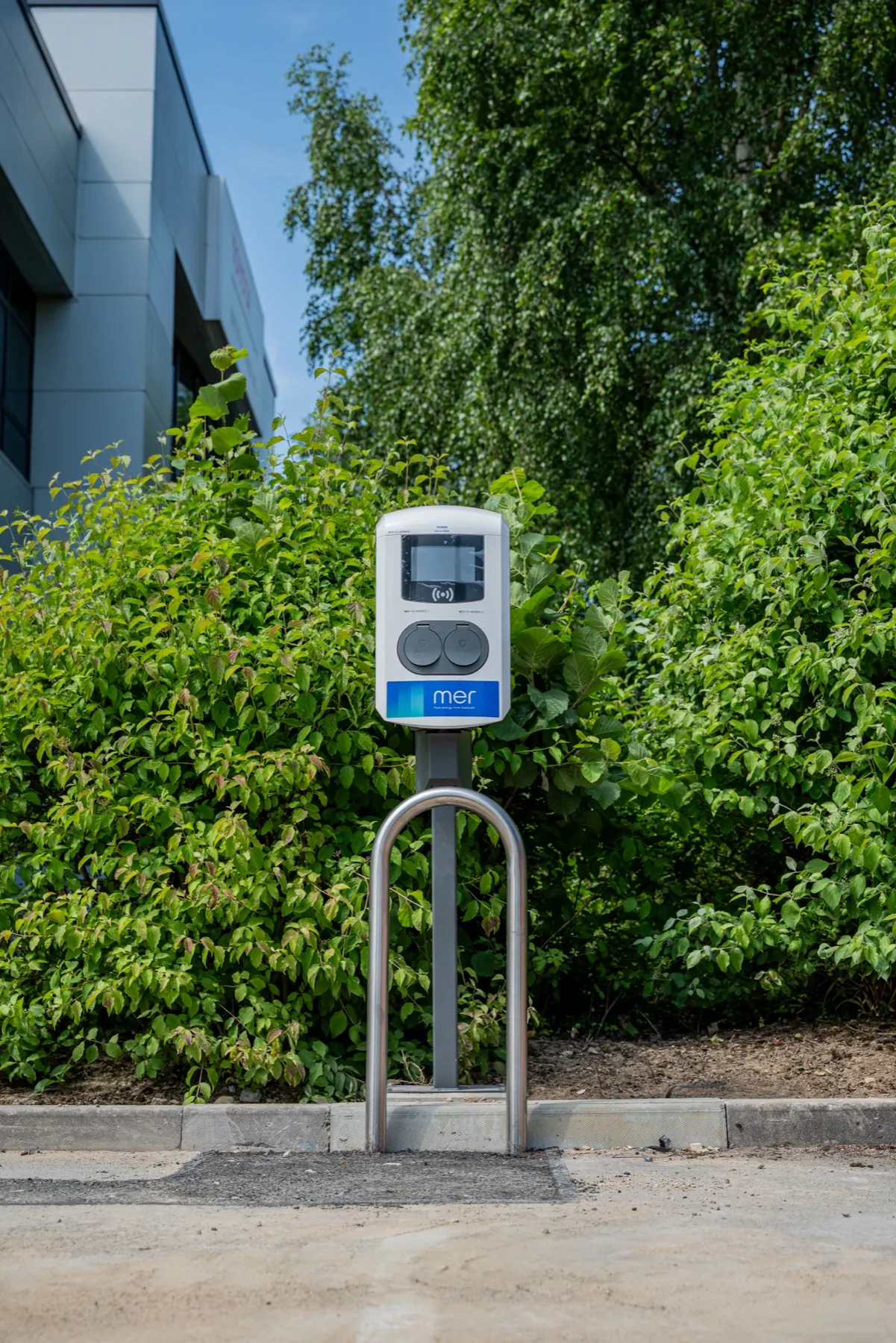 Toyota Material Handling, MER EV charging installation