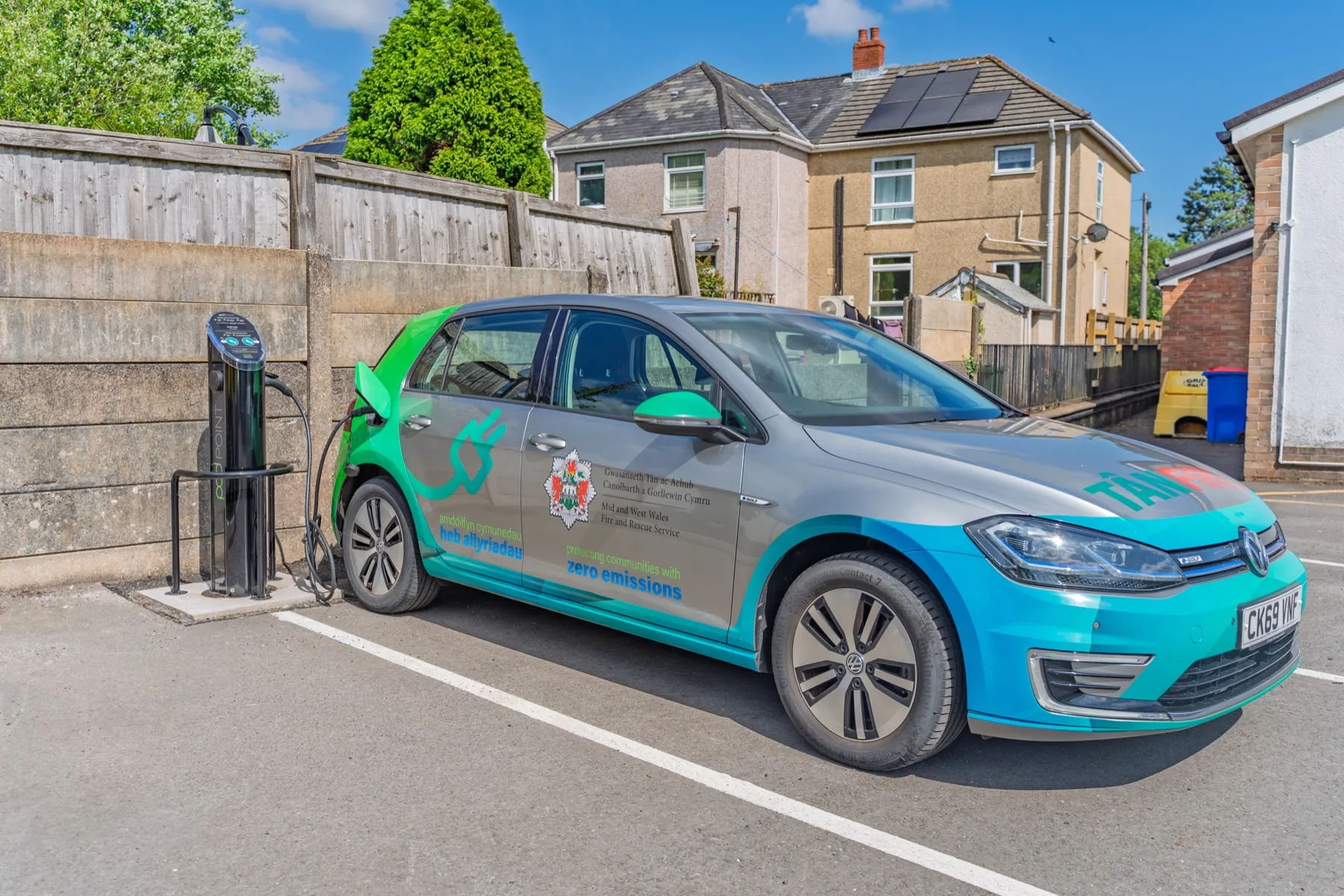 Mid & West Wales Fire and Rescue, EV charging