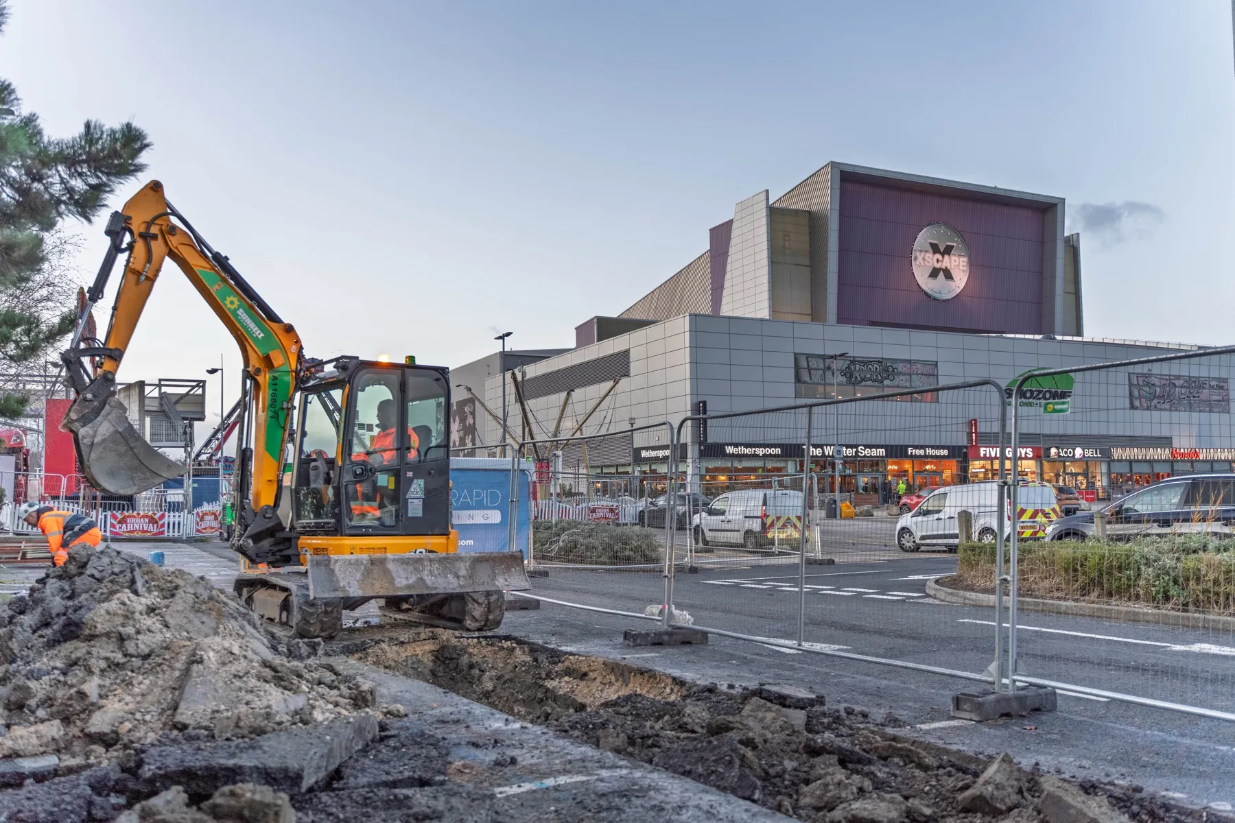 Xscape Yorkshire, high-power charging hub, Castleford
