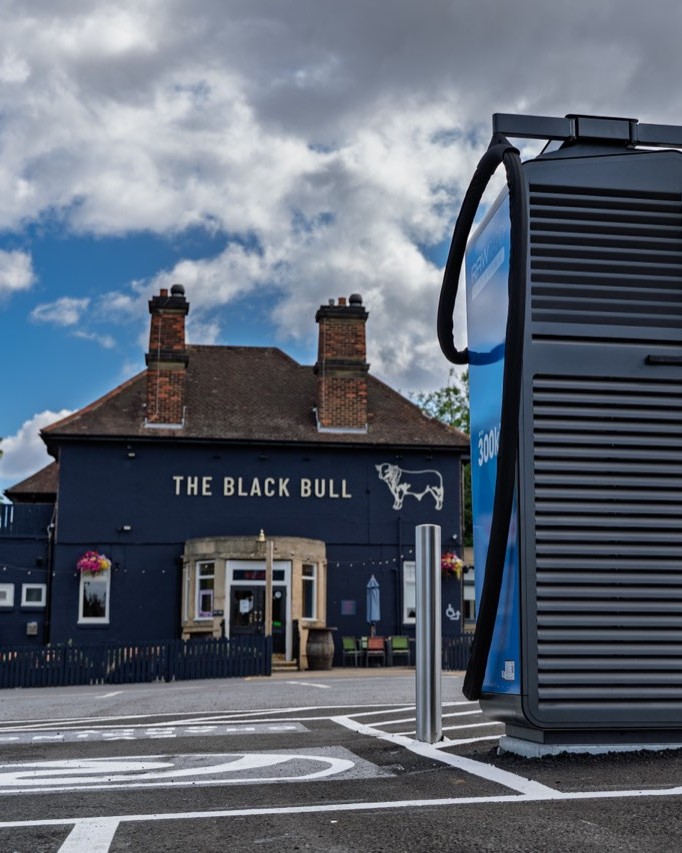 The Black Bull for RAW Charging is complete, and the behind-the-scenes film is finally here.
